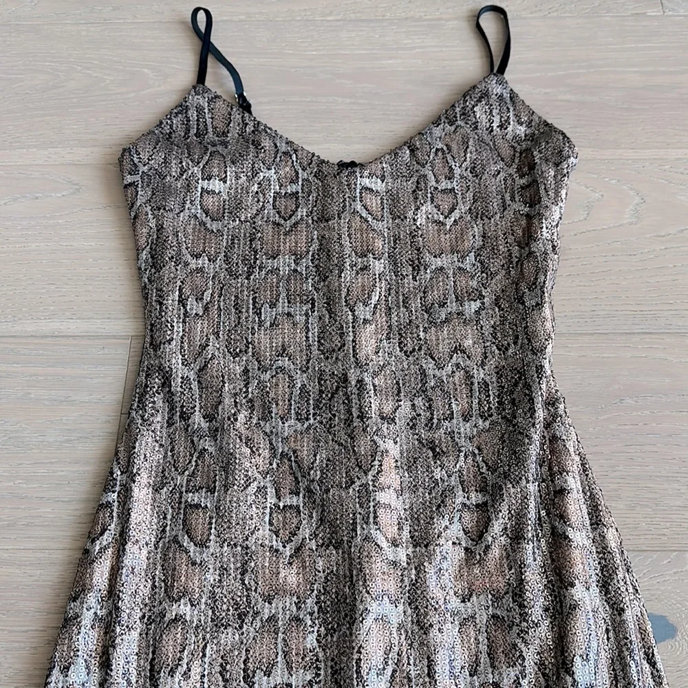 Bebe metallic sequin snakeskin dress - Picture 4 of 6